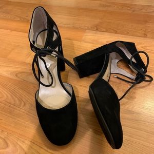 Black 🖤 Suede Chunky Heels